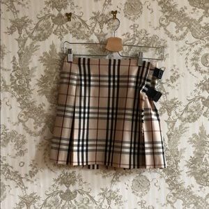 BURBERRY mini skirt AUTHENTIC